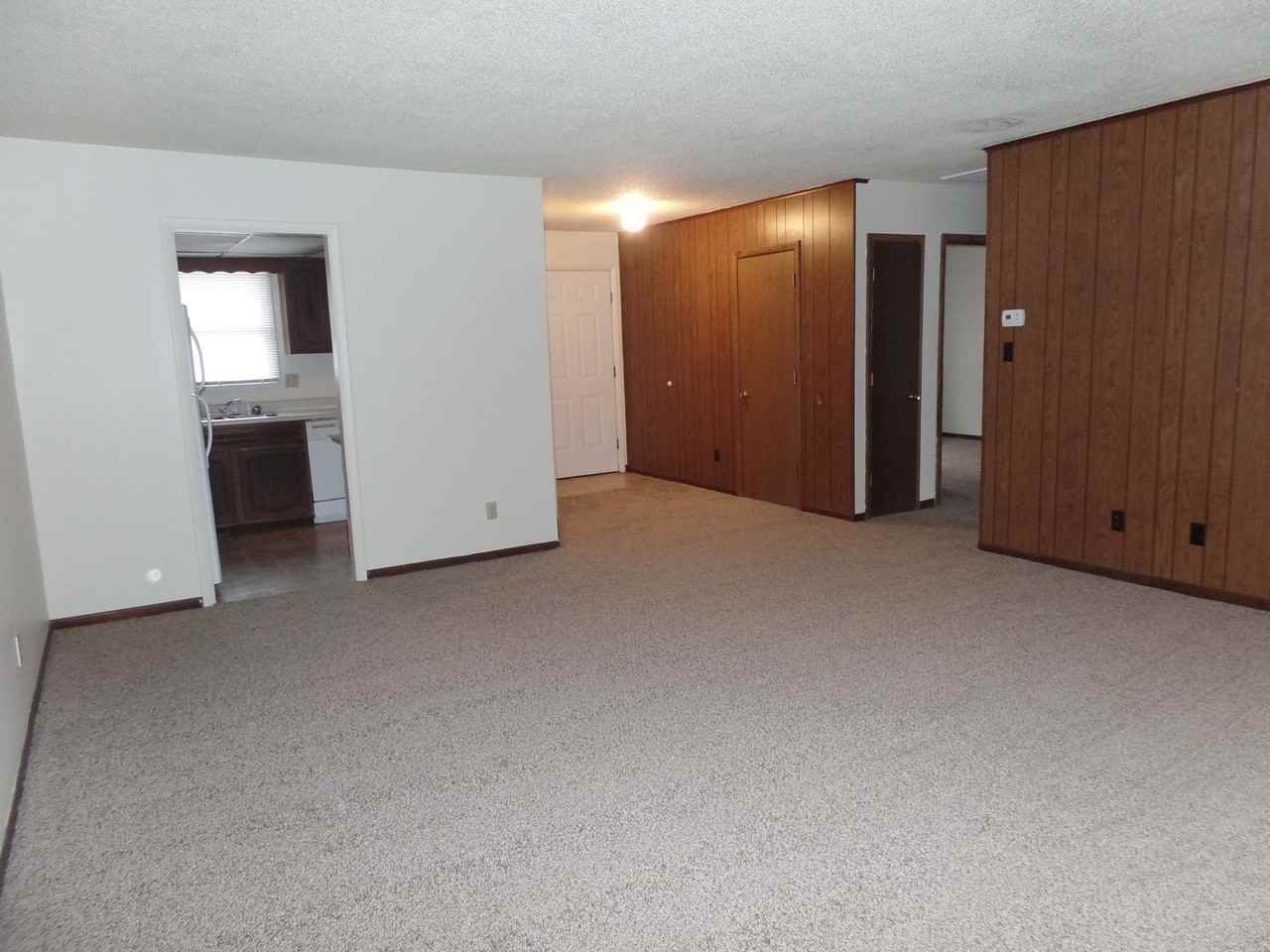 2325-2399 Wallace Ave - Photo 3 of 4