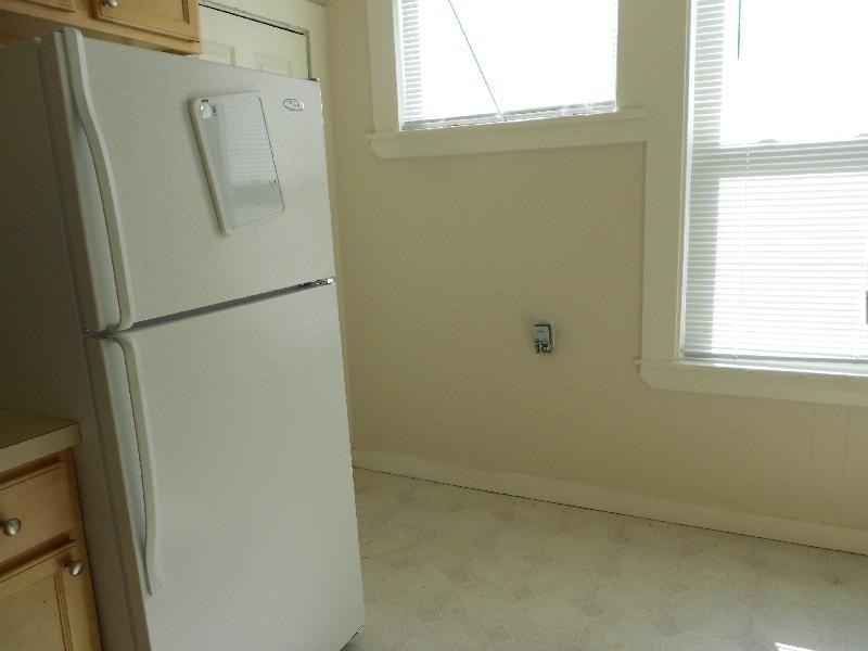 Bedford St #2 - Photo 2 of 8