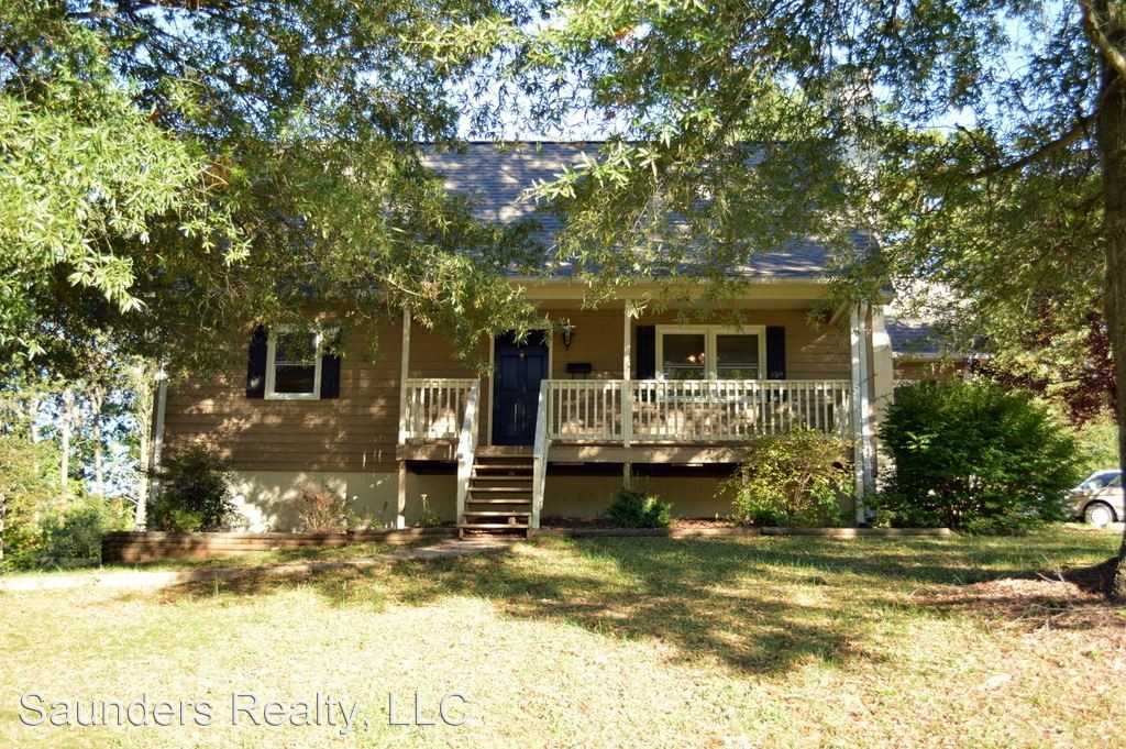 1017 Alabnon Rd - Photo 2 of 20