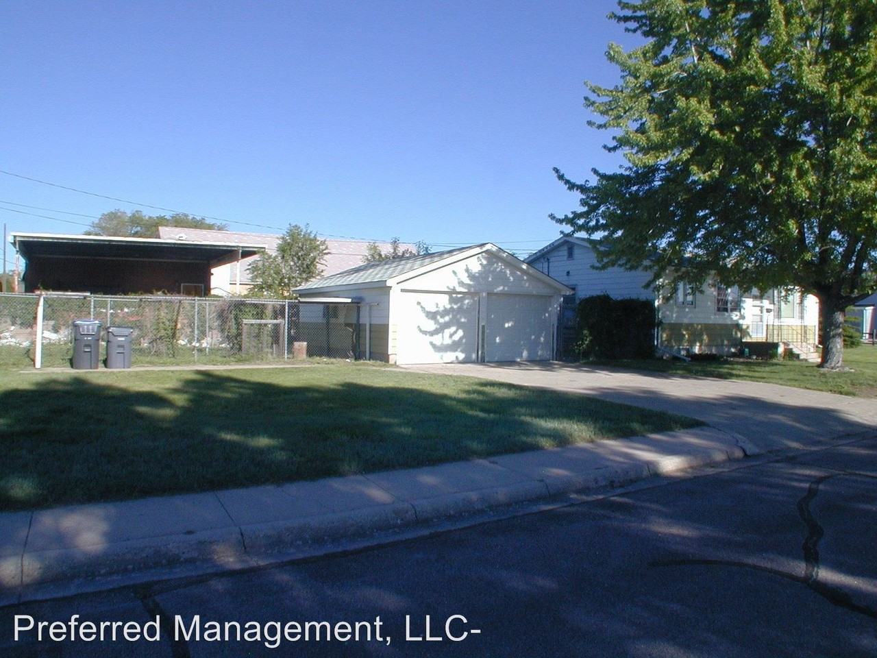 1220 Platte Ave - Photo 2 of 19