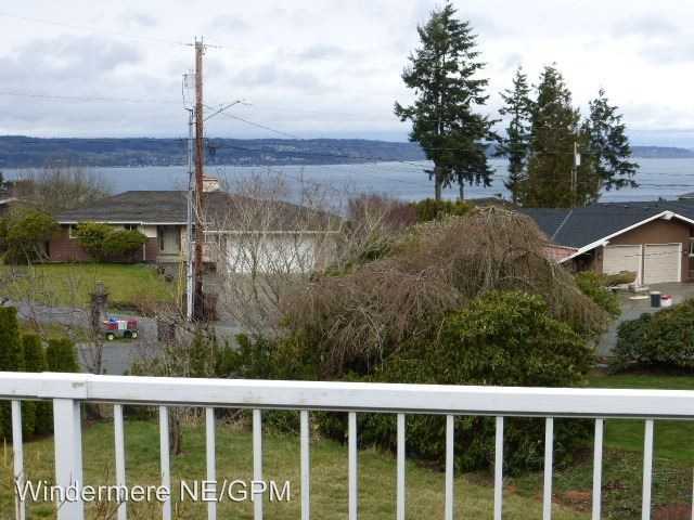3233 54th St SW - Photo 2 of 33