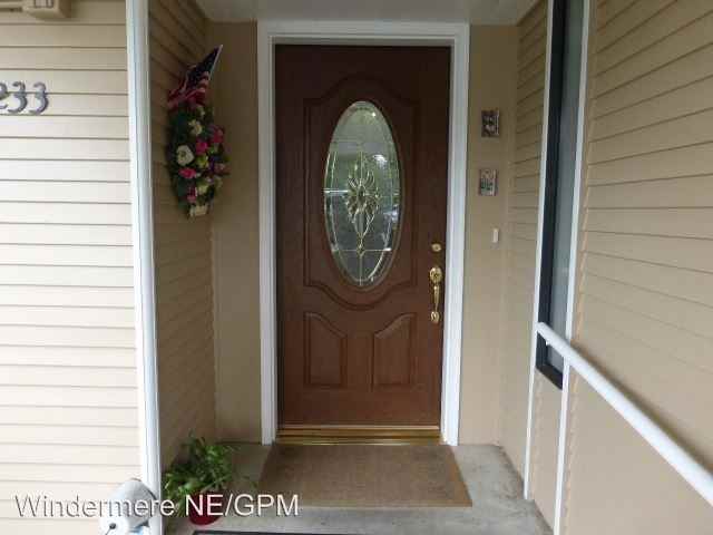 3233 54th St SW - Photo 3 of 33