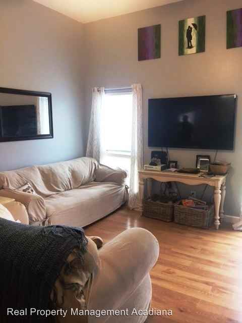 130 Cezanne Dr - Photo 2 of 15