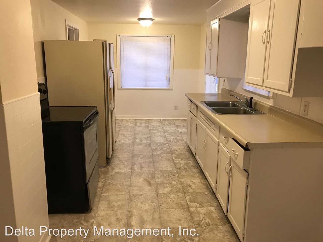 314 N French Ave - Photo 3 of 13