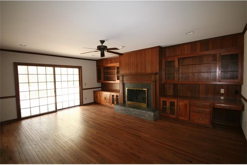 915 Hickory Oak Hollow - Photo 3 of 14