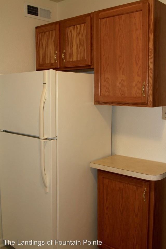 6059-6125 Fountain Pointe - Photo 3 of 6