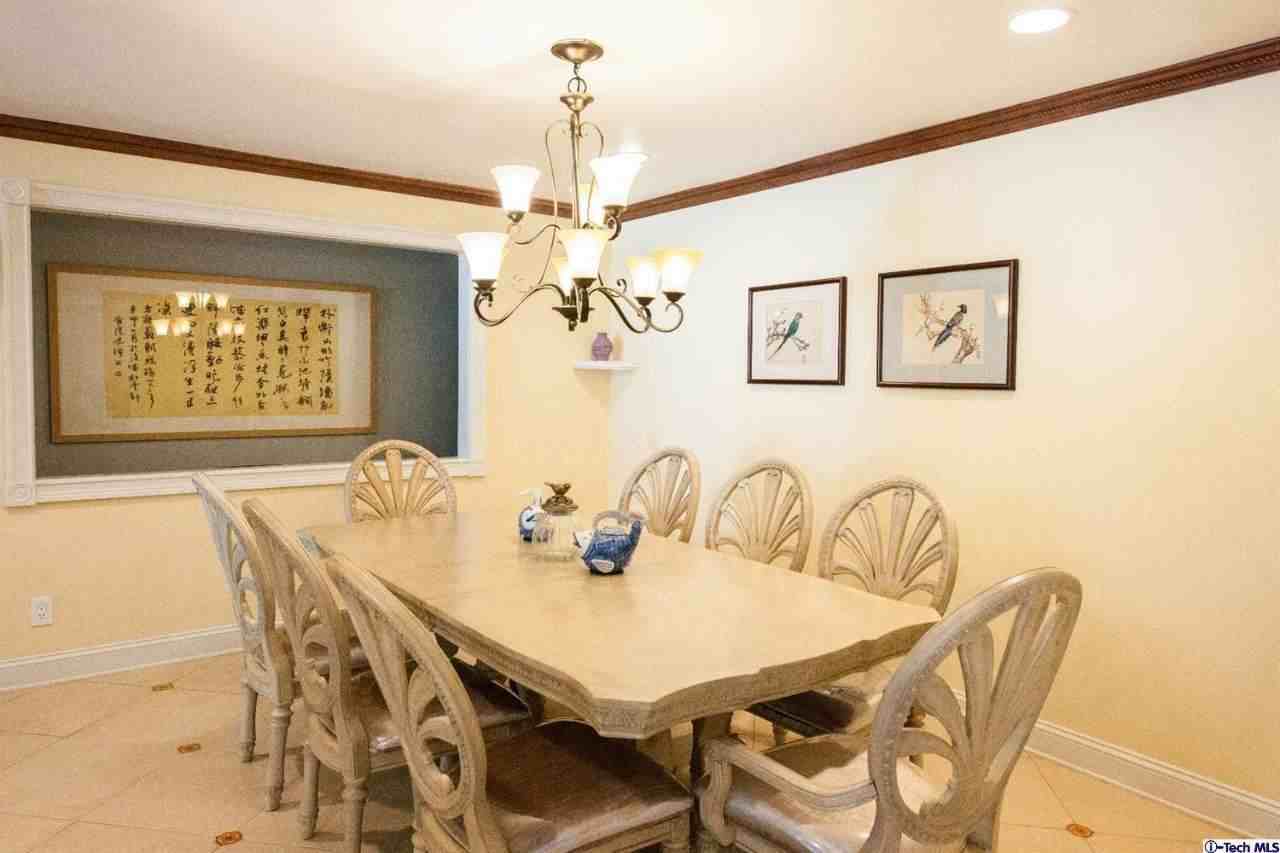 578 Madre St - Photo 3 of 37