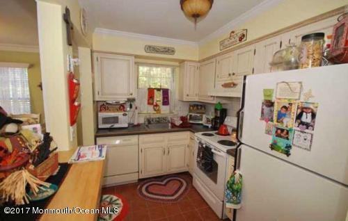 620-1100 Wellington Pl - Photo 2 of 10