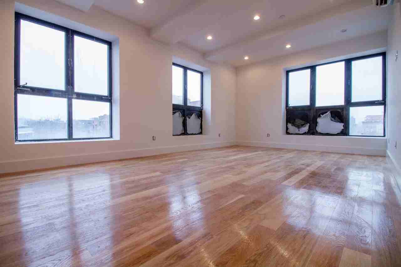 766 Lafayette Avenue #4C