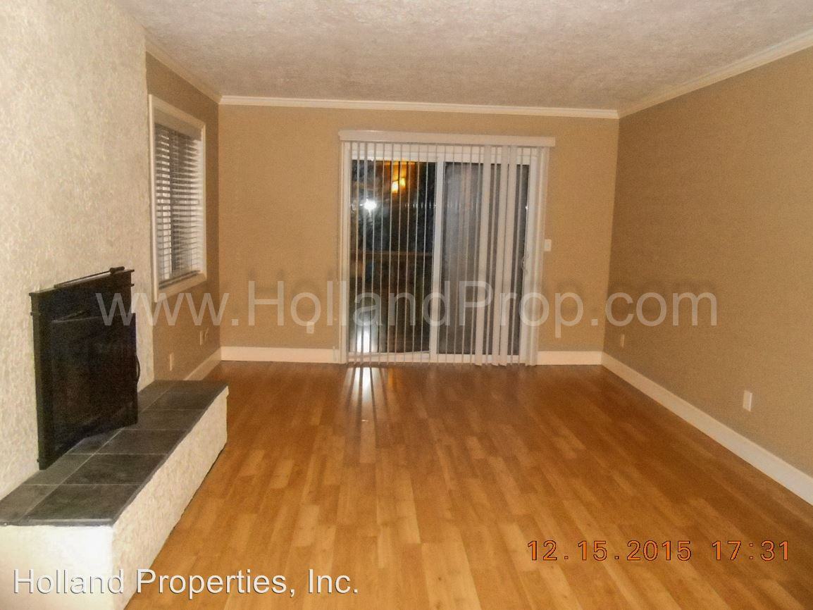 7020, 7024, 7028 & 7030 SW Capitol Hill Rd - Photo 3 of 19