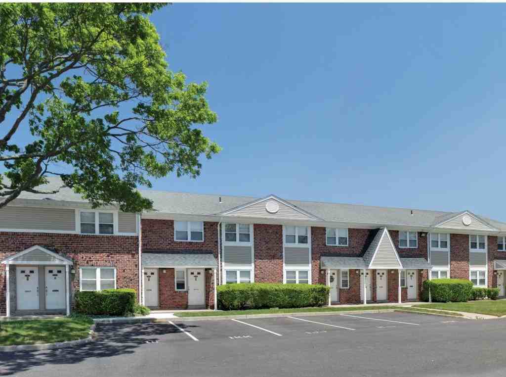 Southern Meadows Apartments - Photo 3 of 14