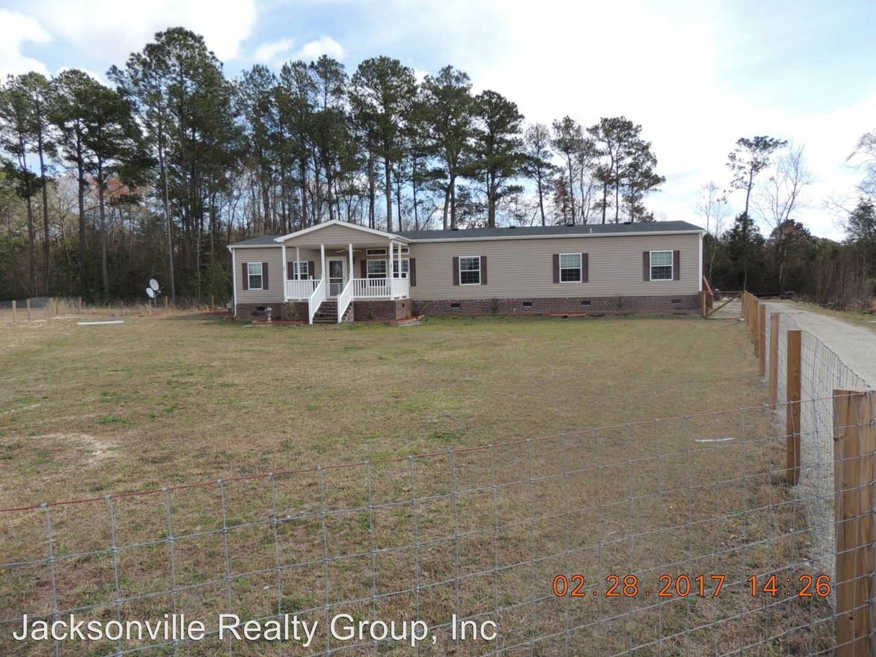 231 Mewborn Dr - Photo 3 of 30