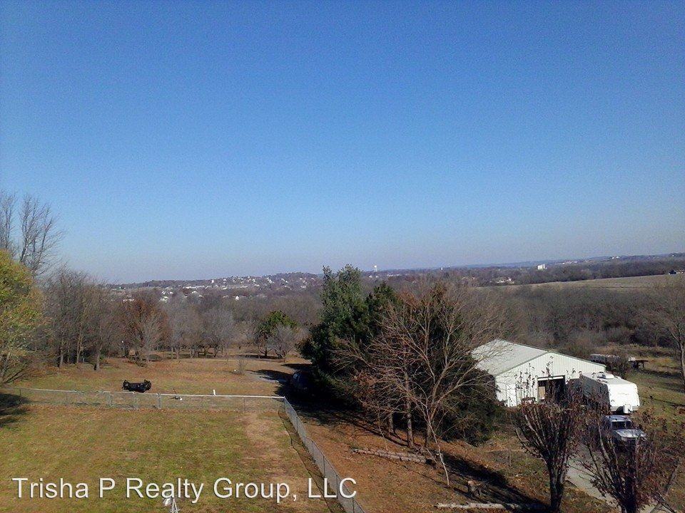 14224 McIntyre Rd - Photo 3 of 23