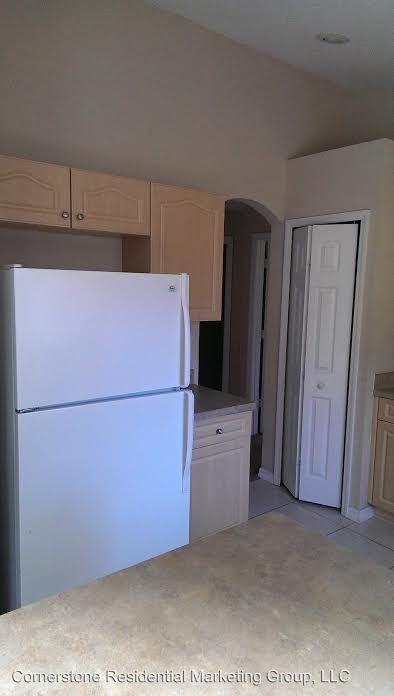 1866 13th St - Photo 3 of 8