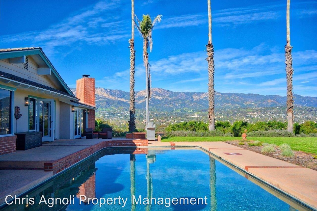 1102 Crestline Dr - Photo 2 of 12