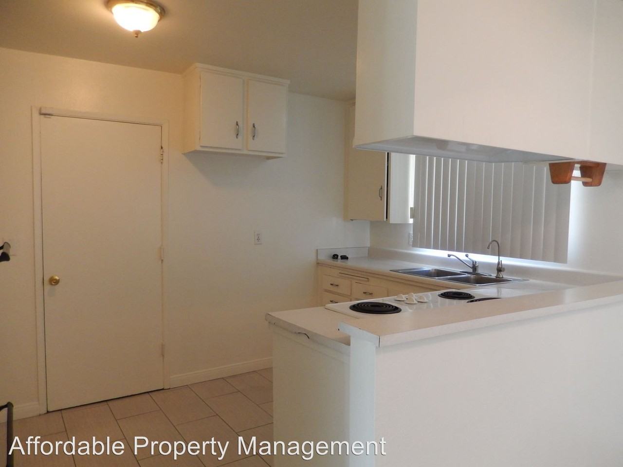 532 Black Hills Dr - Photo 3 of 9