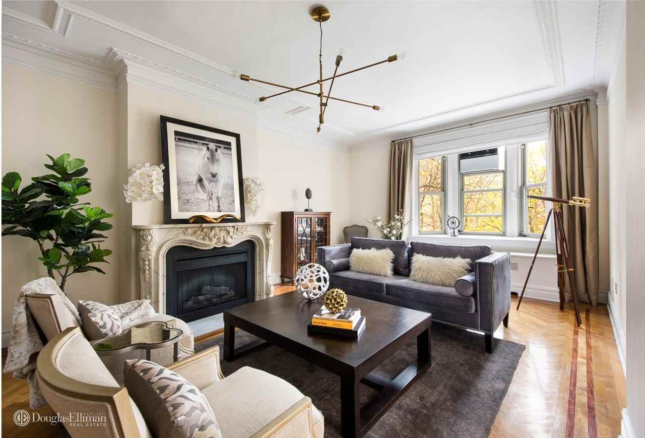 36 Gramercy Park E #4S