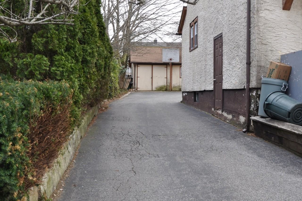 14 Hayden Ave #2-2-2 - Photo 2 of 3