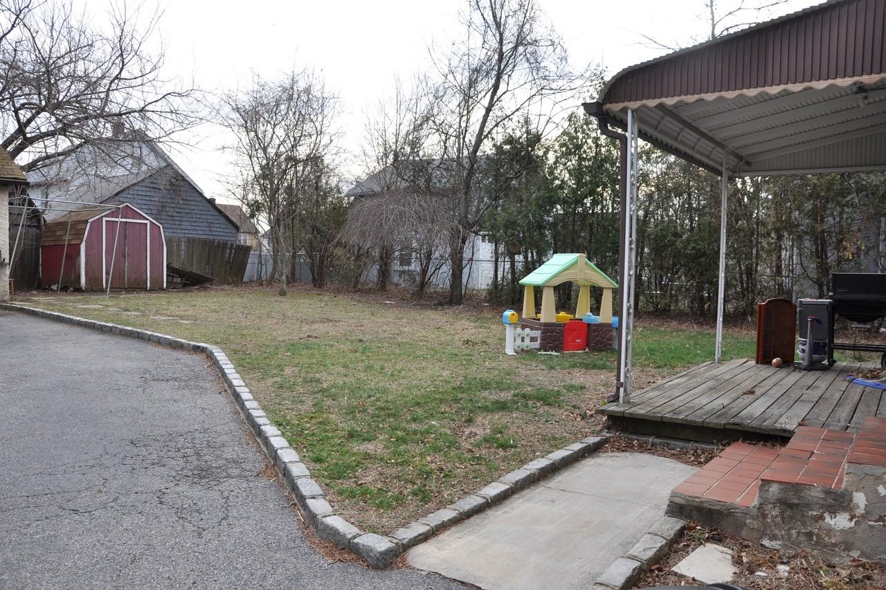 14 Hayden Ave #2-2-2 - Photo 3 of 3