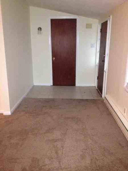 10 Oneida Ave - Photo 3 of 20
