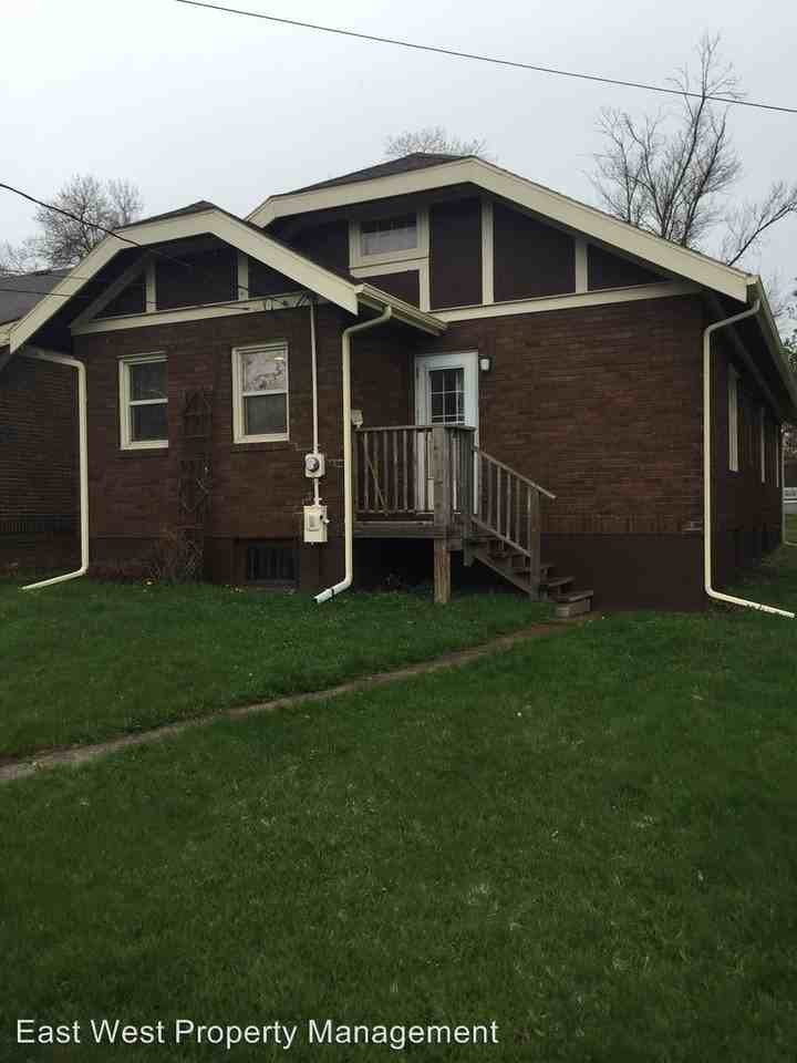 4608 W 5th St - Photo 3 of 17