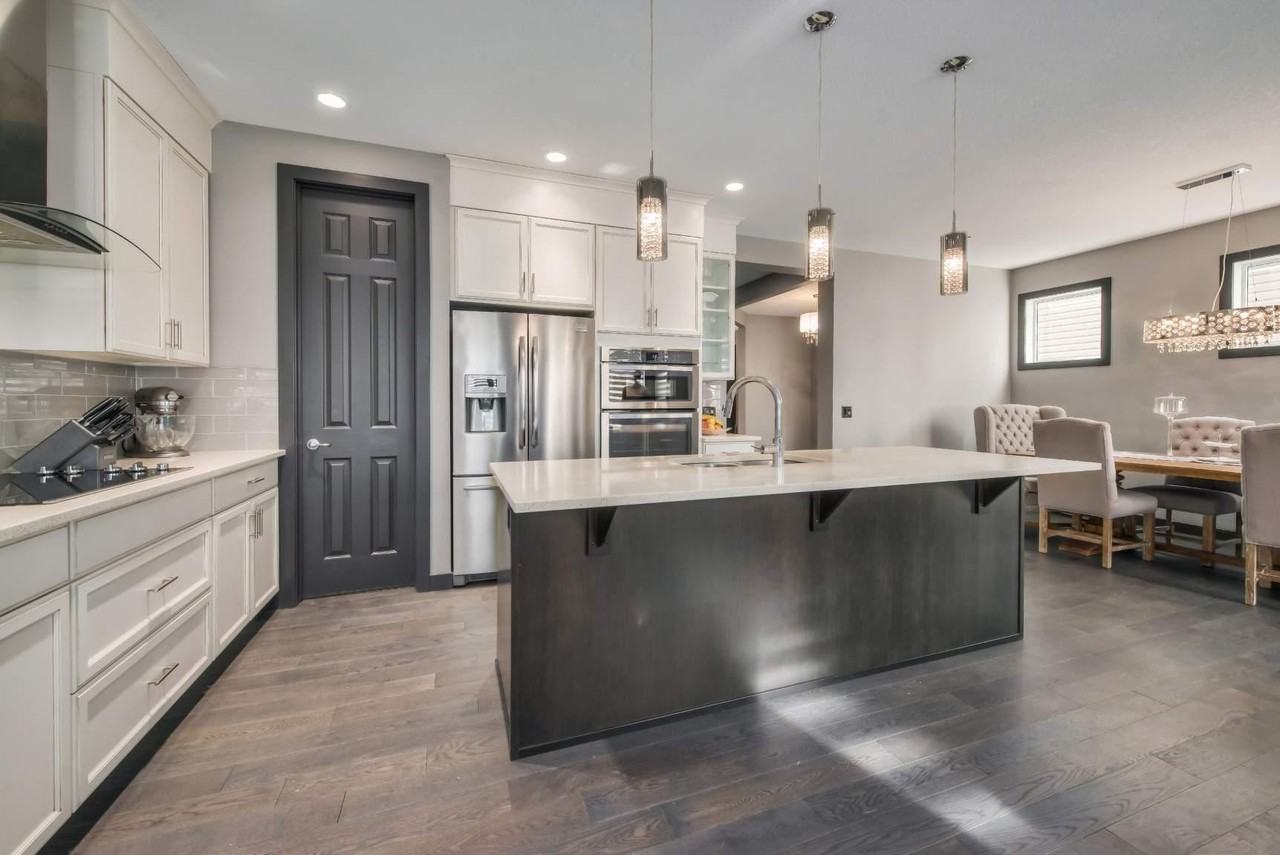 48 Evansview Park NW - Photo 2 of 14