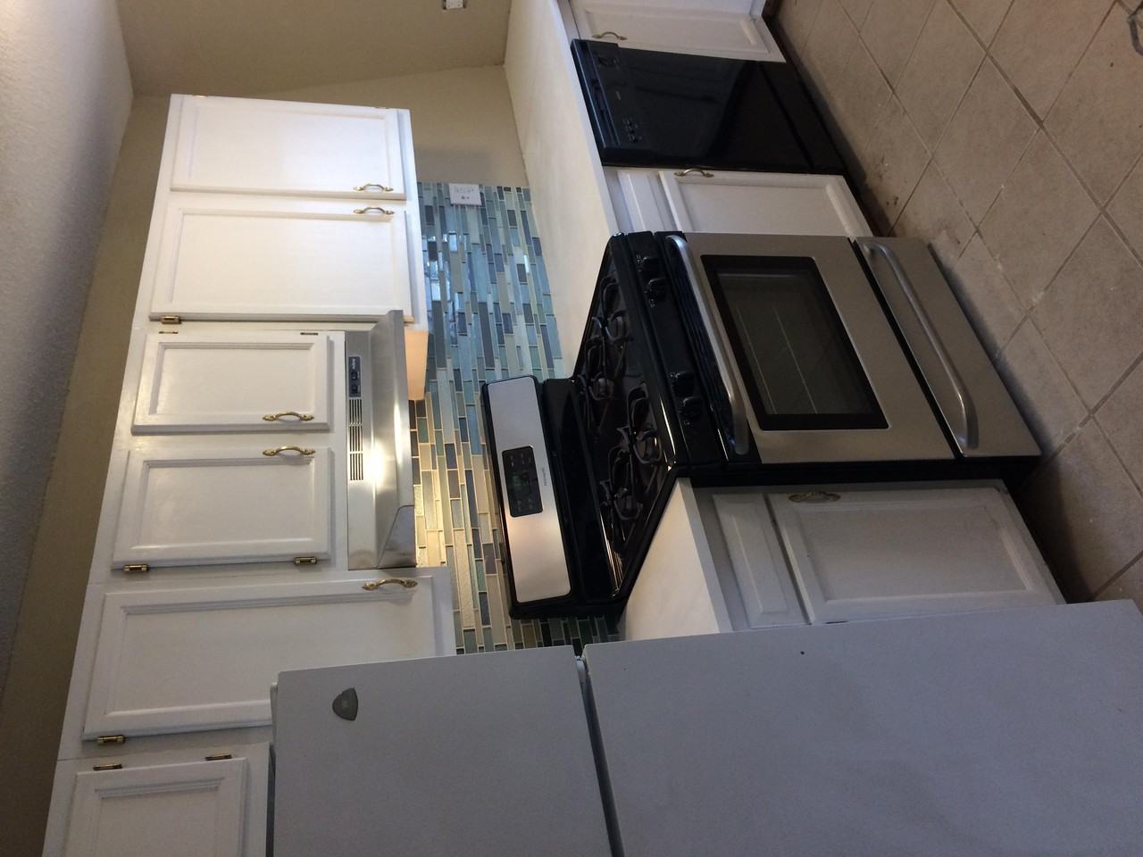 60-40 Evergreen Rd - Photo 3 of 10