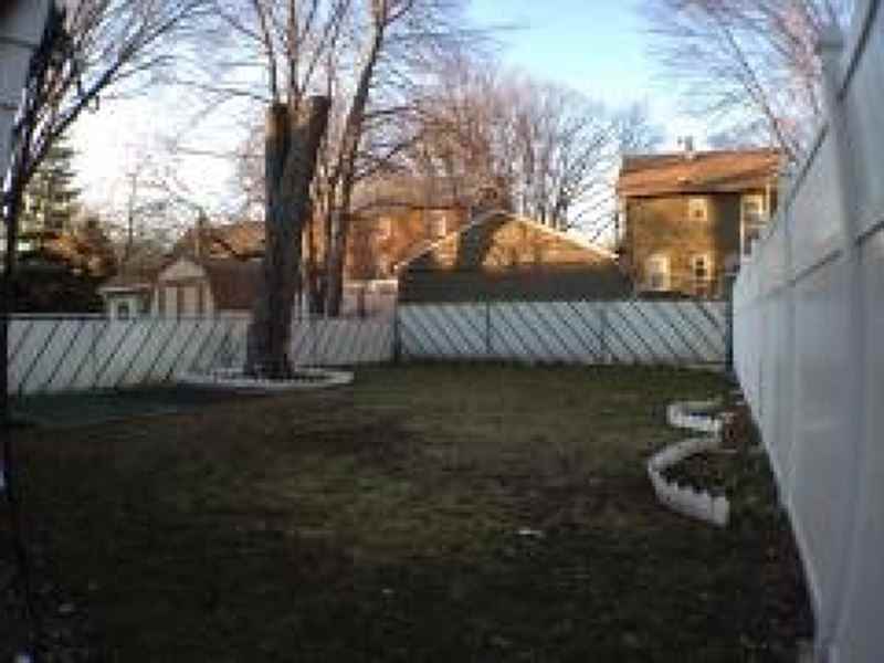 127 Butler Ave - Photo 2 of 2