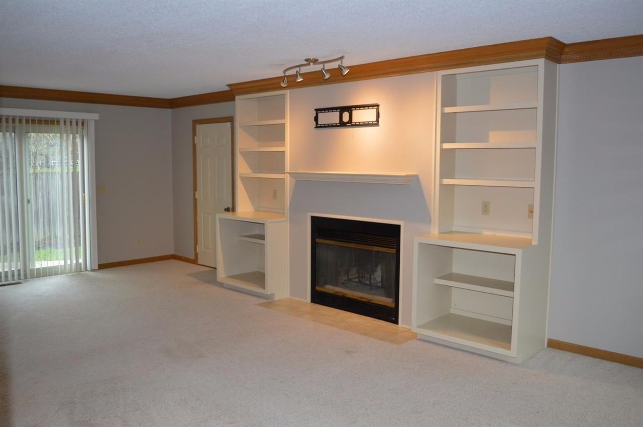 7962 Kimbee Dr - Photo 3 of 21