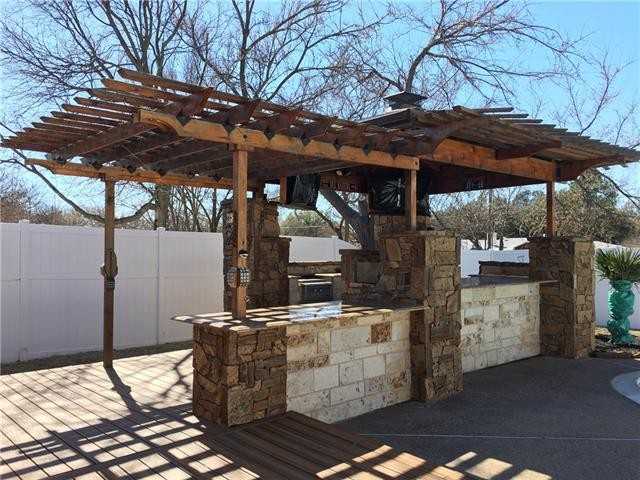 3305 Timber View Cir - Photo 2 of 25