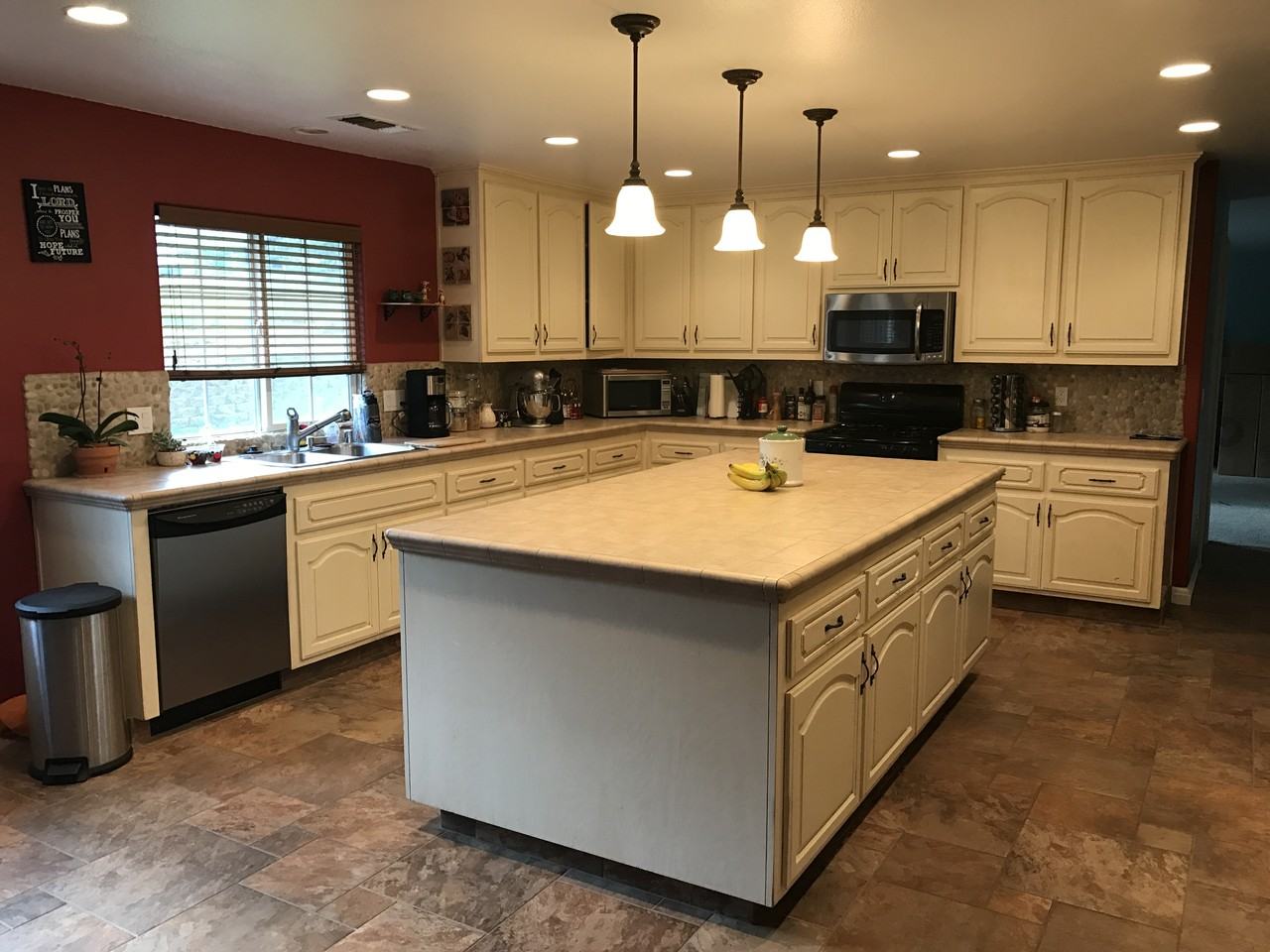 6678 Cane Ln - Photo 3 of 28