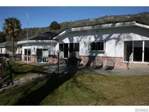 8641 Paradise Valley Blvd - Photo 3 of 9