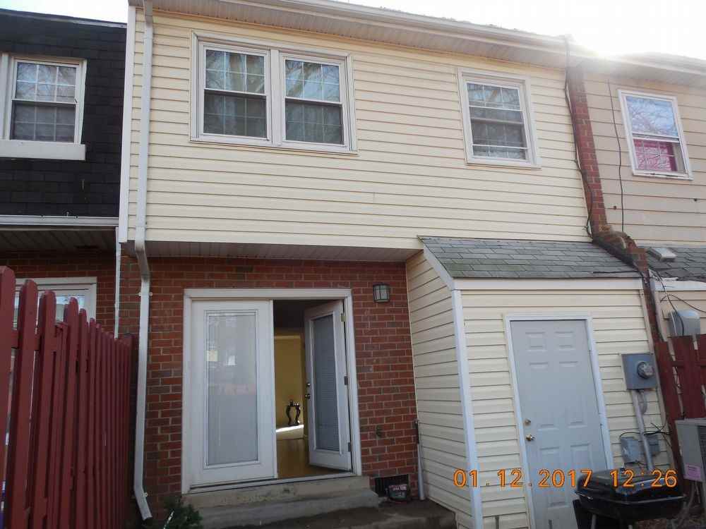 4112 Ferrara Terrace - Photo 2 of 10