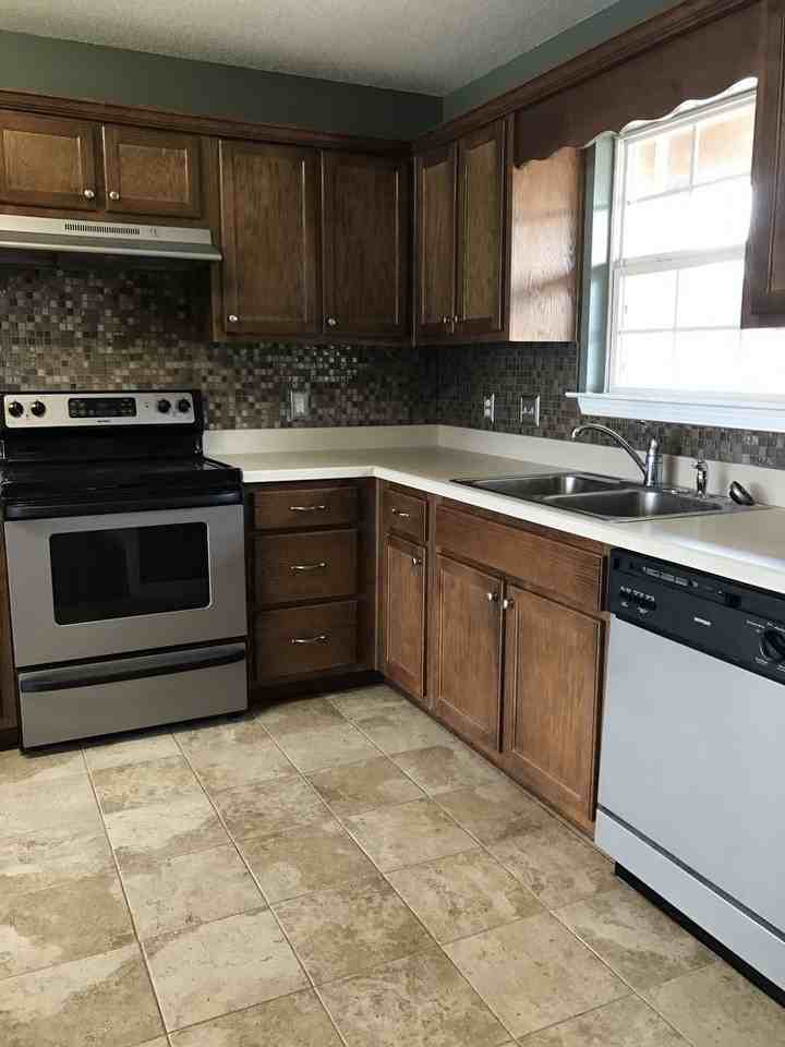 102 Sugar Maple Way - Photo 3 of 12
