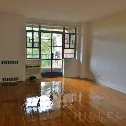 Greenway Terrace #64T