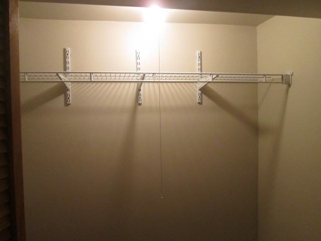 1871 Waltoffer Ave - Photo 3 of 5