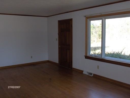 8020 Scottsville Rd - Photo 2 of 5