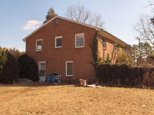 8020 Scottsville Rd - Photo 3 of 5