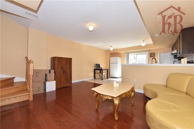 1128 Dundas Street West #34