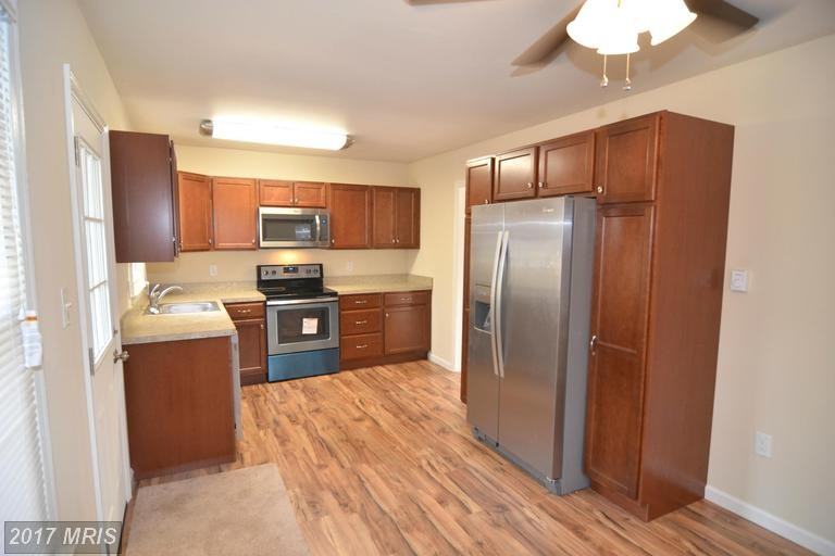 2065 Peace Ct - Photo 3 of 18