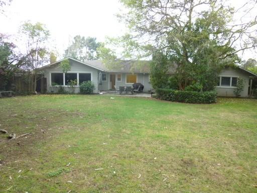 25 Sea Way - Photo 2 of 17