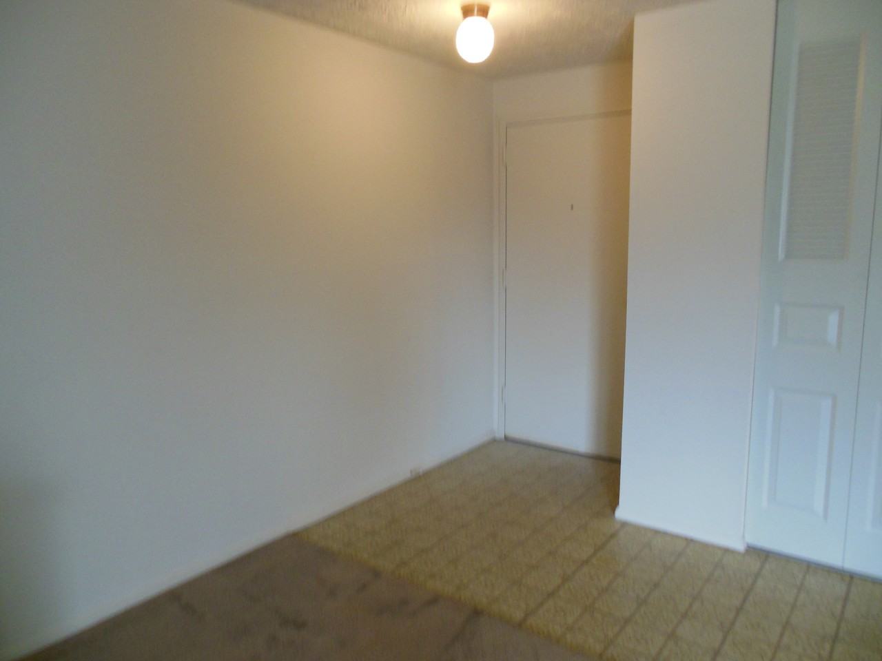 997-999 Heather Ridge Dr - Photo 3 of 10