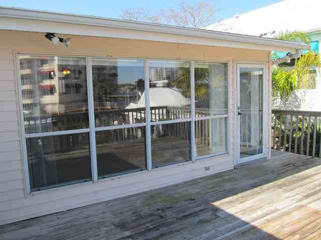 415 Gulf Shore Dr - Photo 3 of 26