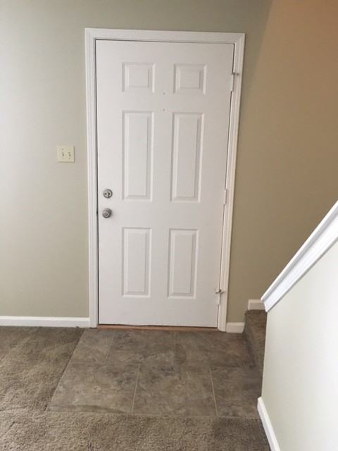 3007 Valley Dr - Photo 2 of 15