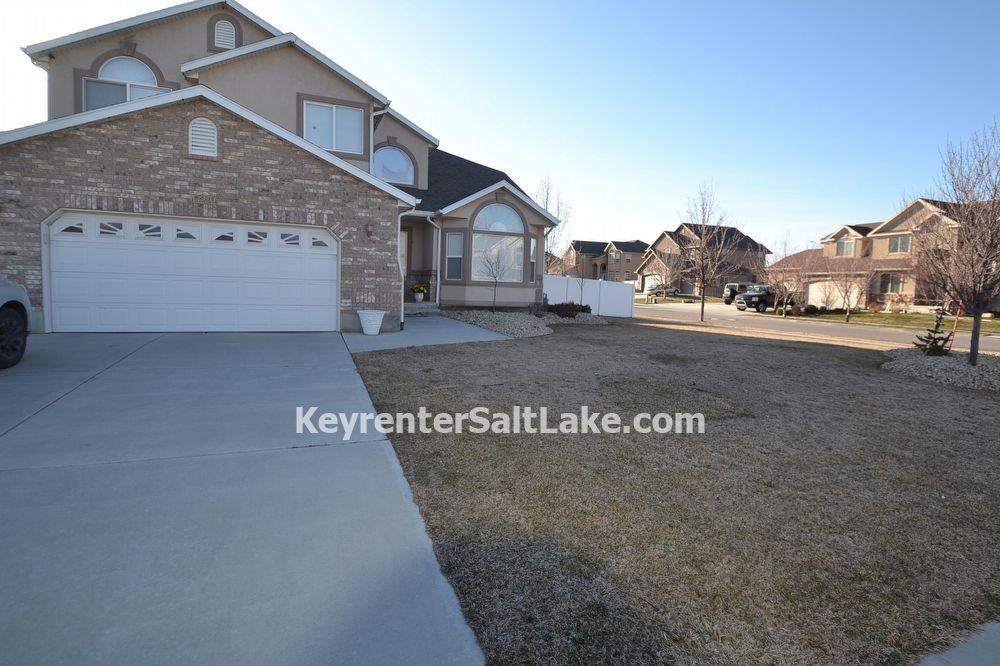 10236 Alder Grove Way - Photo 2 of 26