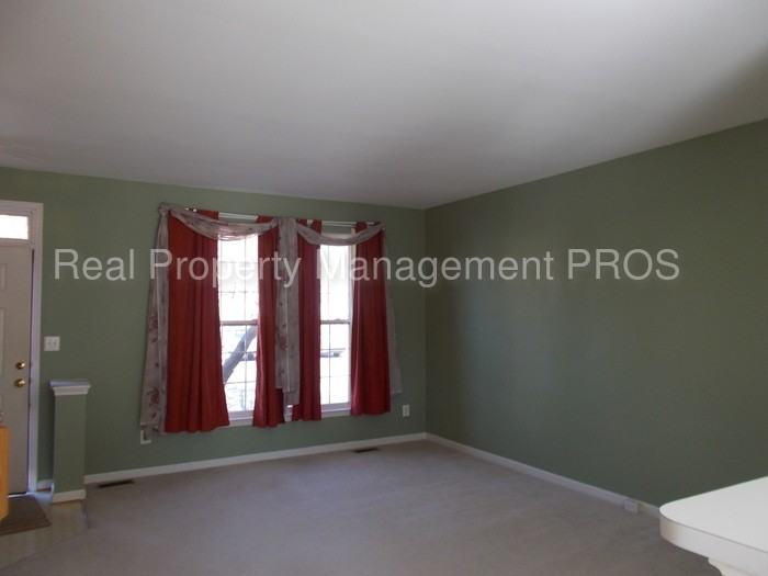 6987 Manahoac Pl - Photo 3 of 22