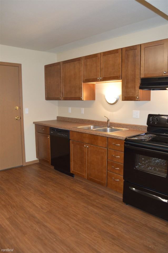 Amberwood Office - Photo 3 of 49