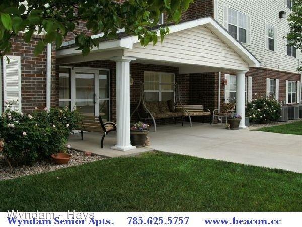 2734 Hall Street - Photo 3 of 50