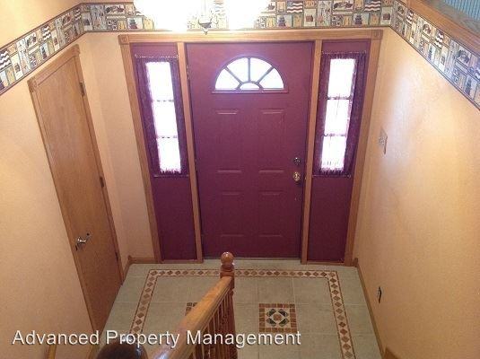 104 Wilson Cir - Photo 3 of 30