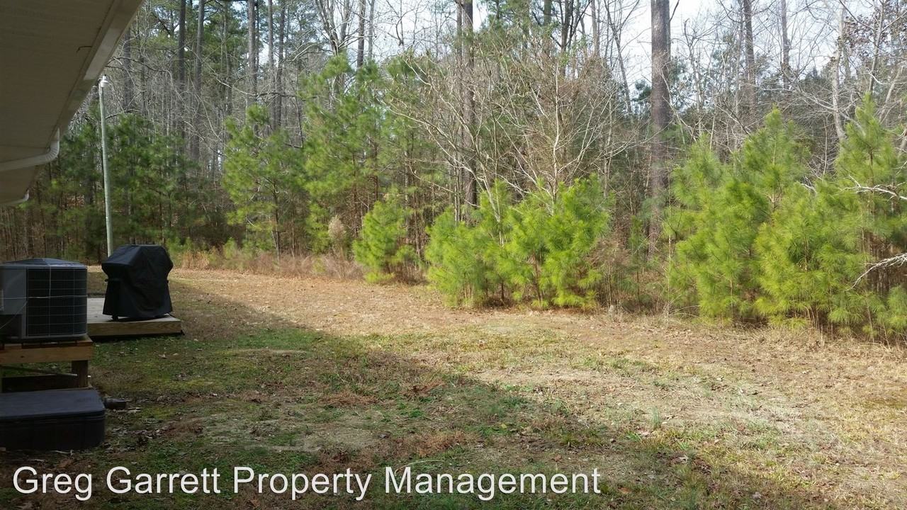 14181 Tylers Beach Rd - Photo 3 of 13